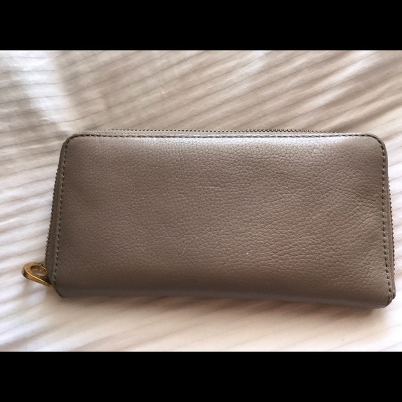 Large Marc by Marc Jacobs Wallet - Picture 3 of 3